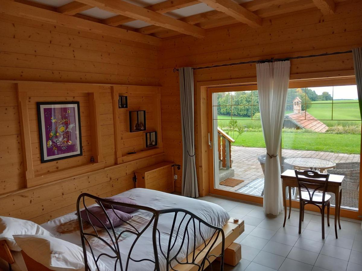 Les Abeilles Bed & Breakfast Romont Exterior photo