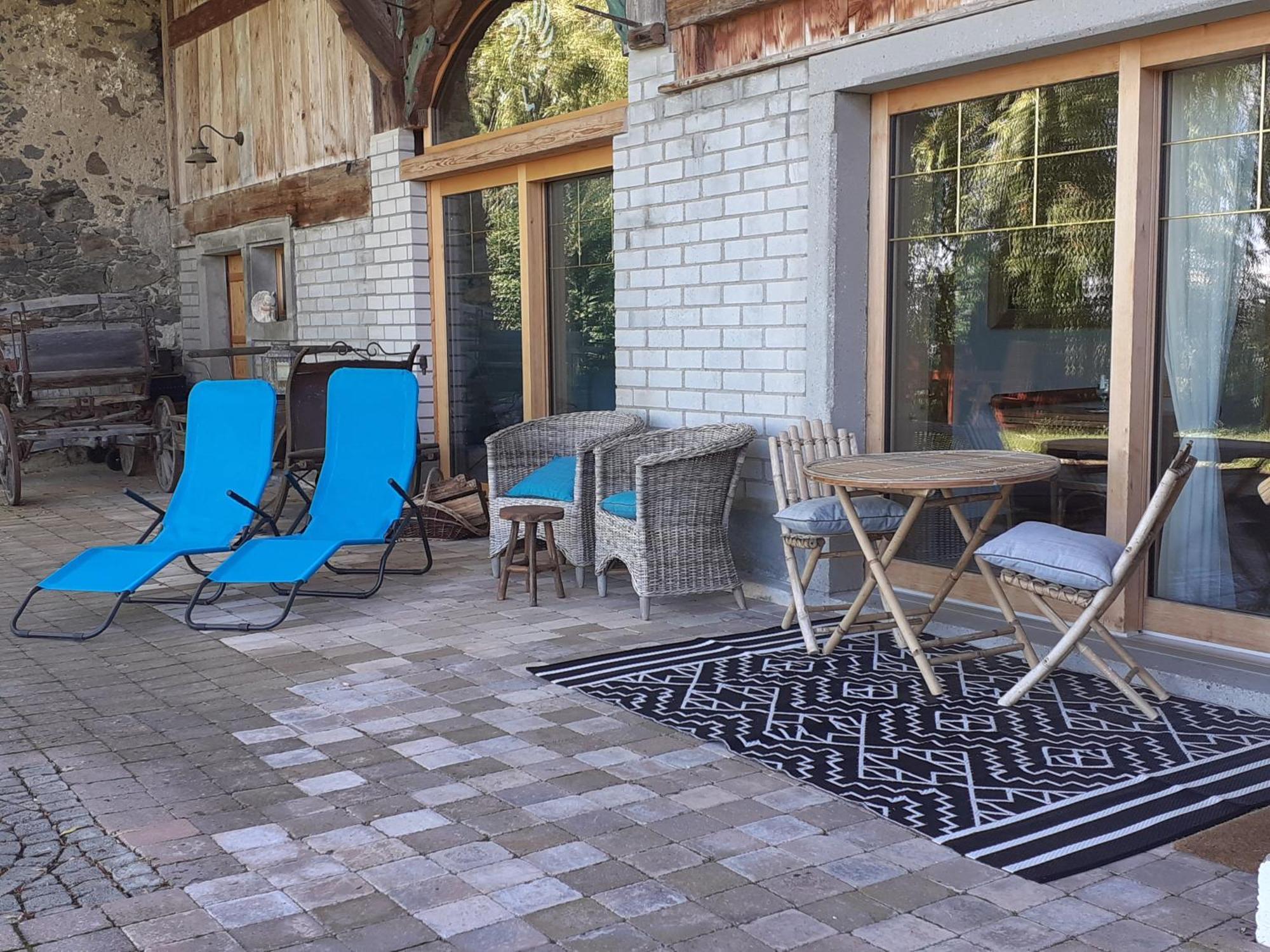 Les Abeilles Bed & Breakfast Romont Exterior photo